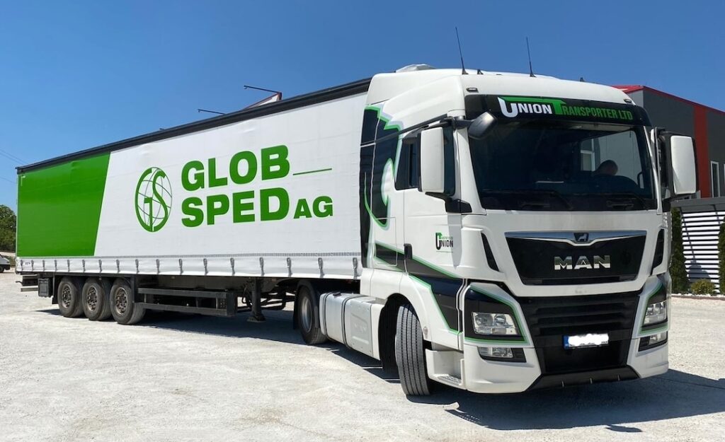 Glob-Sped-AG truck and trailer