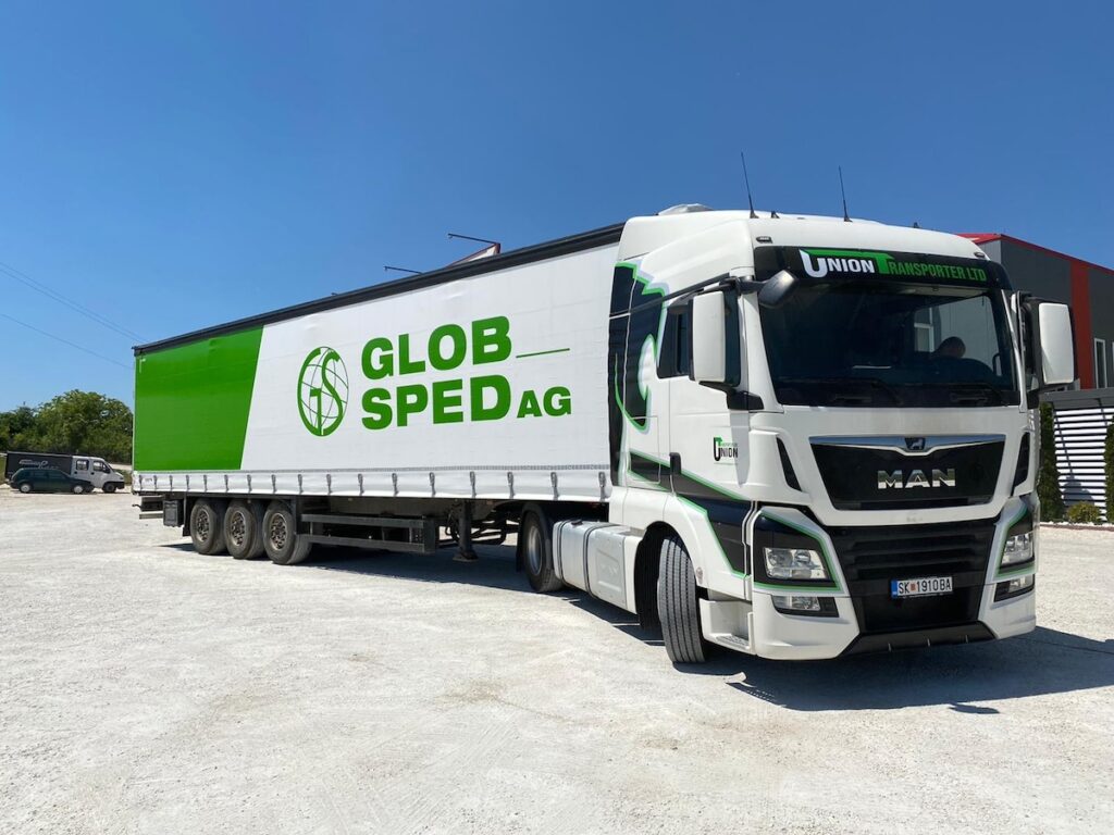 Glob-Sped AG truck and trailer