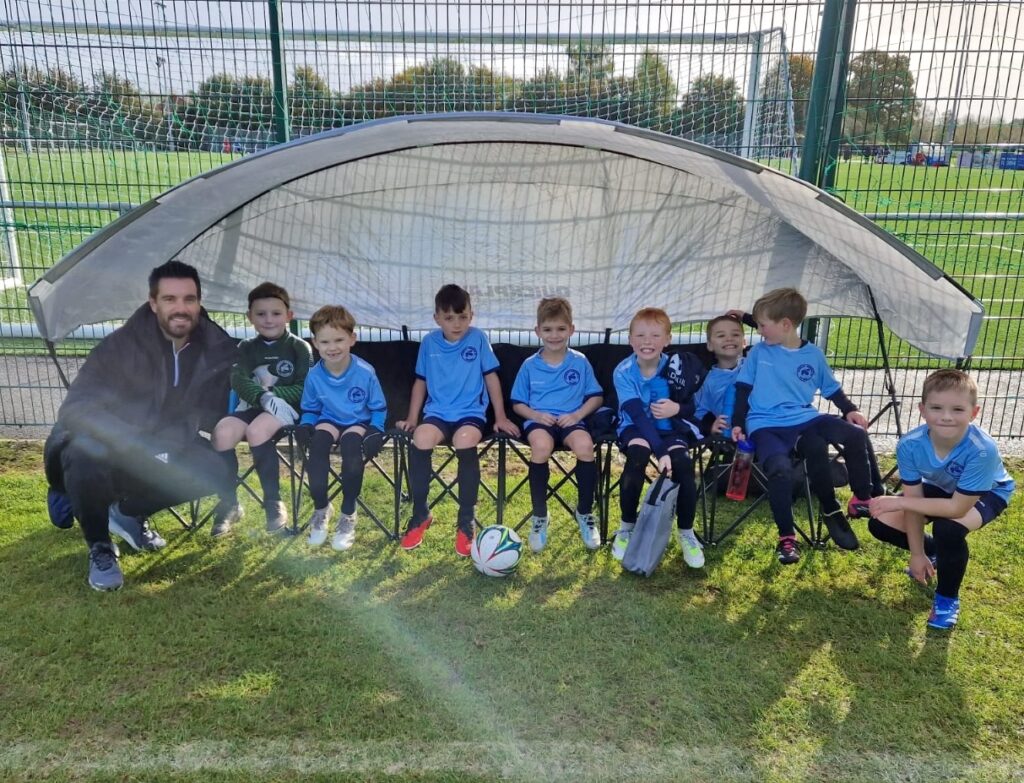 New football shelter for Studley FC 'The Bees' sponsored by IFL